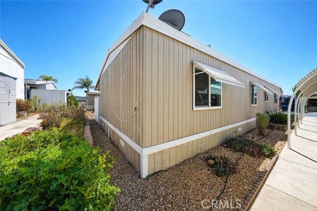 1212 H ST, #92, Ramona, CA 92065 1212 H ST, #92, Ramona, CA 92065