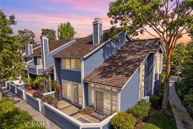 Property photo for 520 Lexington CT, #103, Long Beach, CA