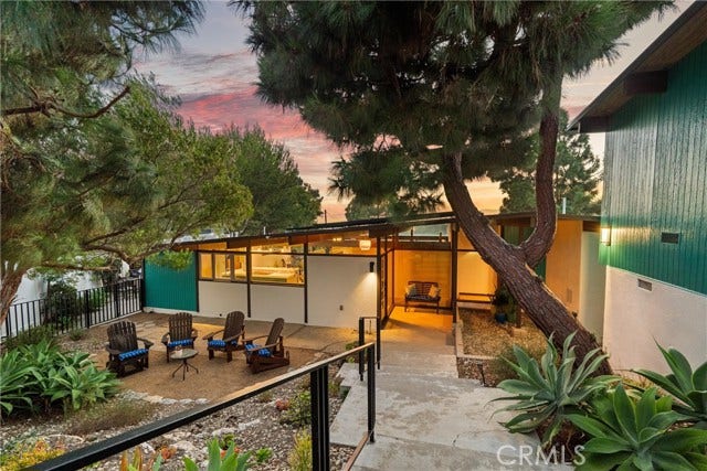Property photo for 2215 W 34th ST, San Pedro, CA