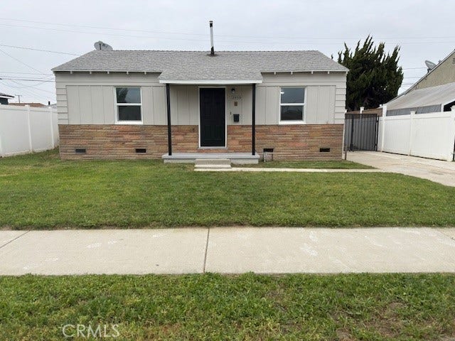 Property photo for 2539 E 219th PL, Carson, CA