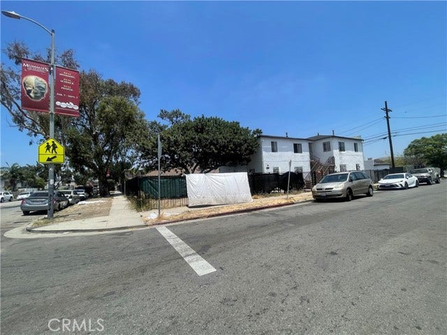 Property photo for 103 E 118th, Los Angeles, CA