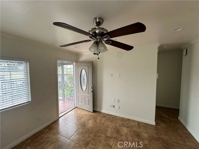 2119 W Coloumbia ST, Long Beach, CA 90810