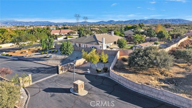 6980 Oak View CT, Oak Hills, CA 92344 6980 Oak View CT, Oak Hills, CA 92344