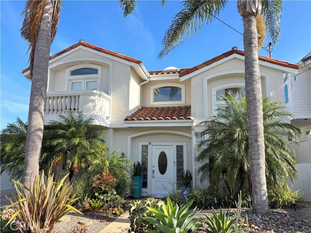 Property photo for 1712 Clark LN, #A, Redondo Beach, CA