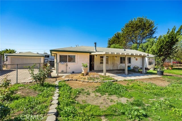 462 Mockingbird LN, Arroyo Grande, CA 93420