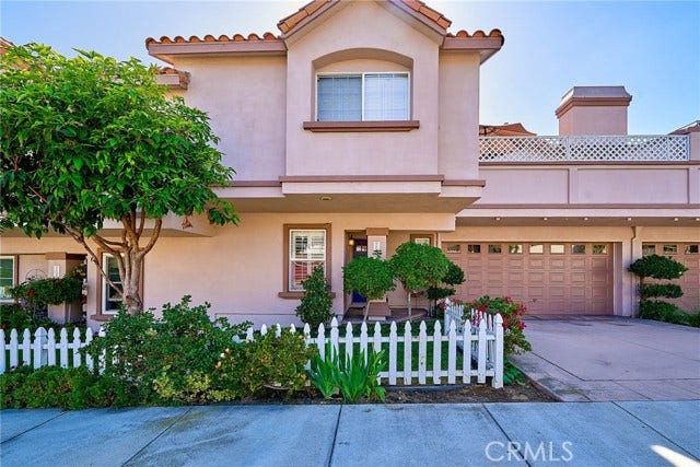 Property photo for 2503 Perkins LN, Redondo Beach, CA