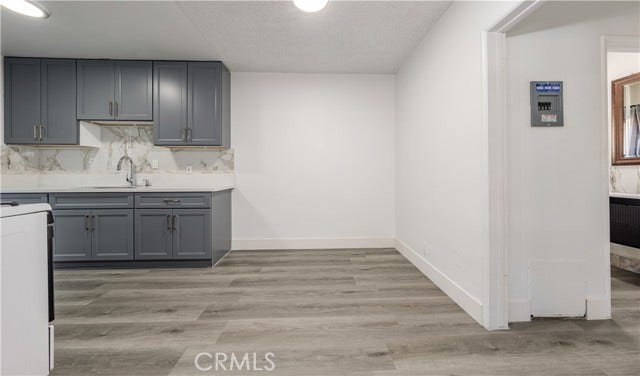 14501 Wilson ST, Midway City, CA 92683
