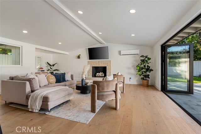 3107 Gibraltar, Costa Mesa, CA 92626