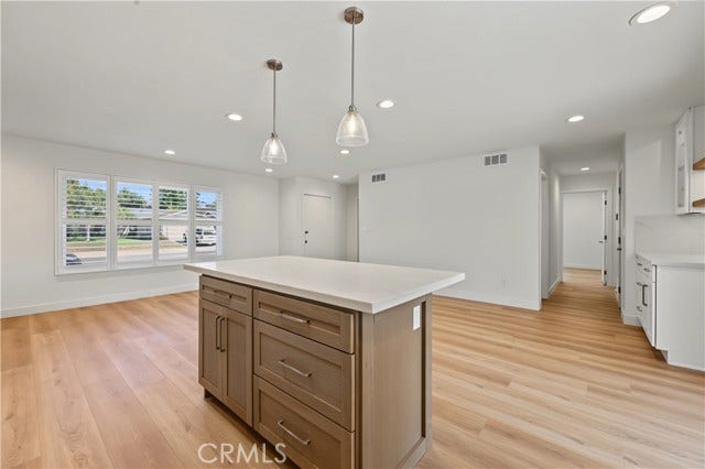 7947 Calico ST, San Diego, CA 92126