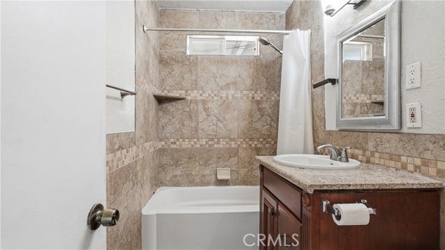 7353 Pontoosuc, Riverside, CA 92504