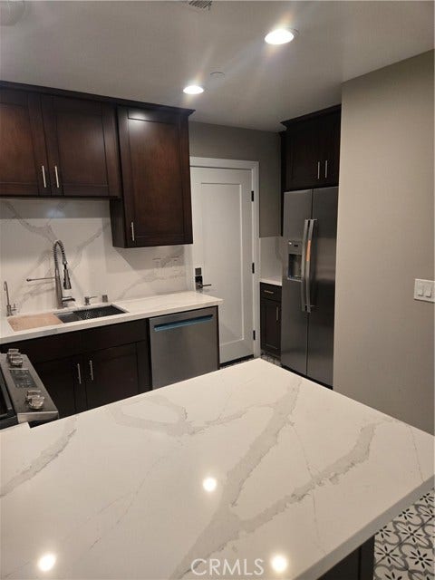 16408 Valencia, Fontana, CA 92335