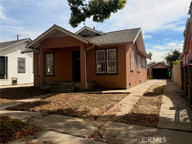 Property photo for 744 E 74th St, Los Angeles, CA