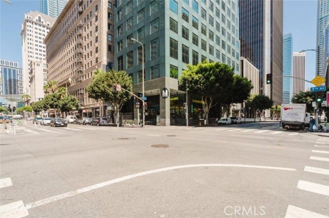 Property photo for 655 S Hope ST, #606, Los Angeles, CA
