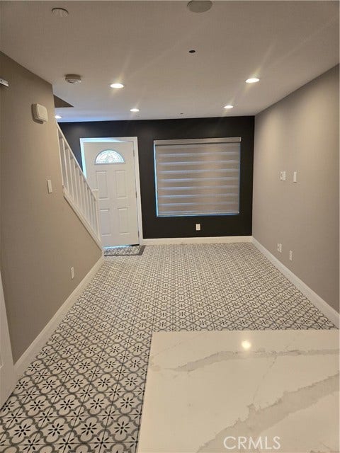 16408 Valencia, Fontana, CA 92335