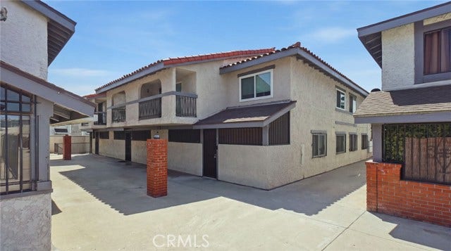 Property photo for 1239 W Rosecrans, #4, Gardena, CA