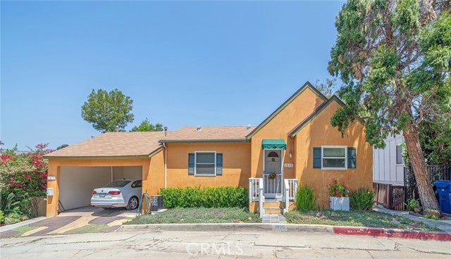 Property photo for 1875 Lucile Avenue, Silver Lake, CA