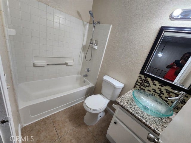12234 Jasmine CT, Victorville, CA 92395
