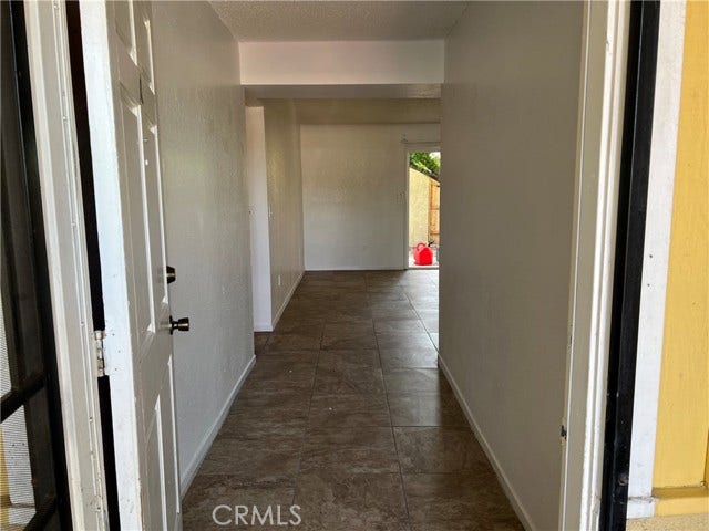 6109 S H ST, Bakersfield, CA 93304