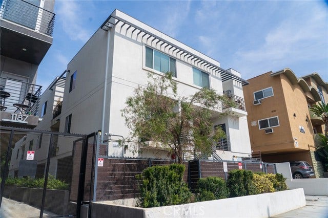 Property photo for 1183 Crenshaw BLVD, #202, Los Angeles, CA