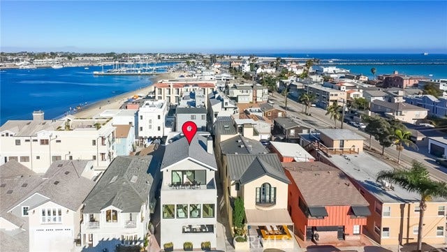 Property photo for 58 66th, Long Beach, CA