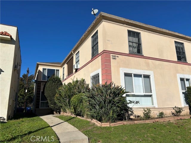 Property photo for 1365 1/2 Masselin, Los Angeles, CA