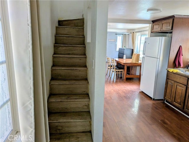 1001 N Mariposa, Los Angeles, CA 90029
