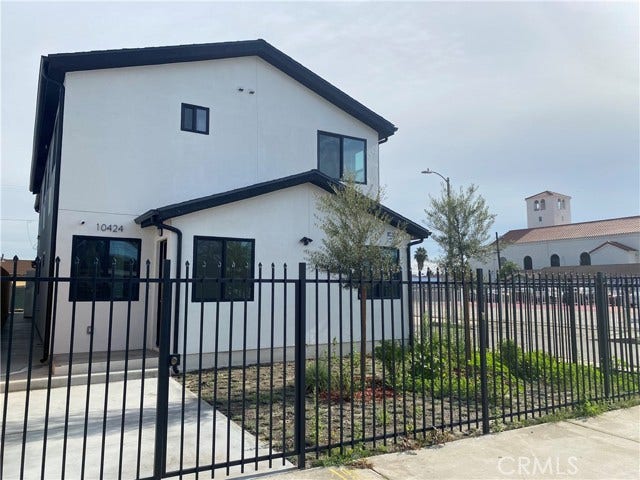 Property photo for 10424 Graham AVE, Los Angeles, CA