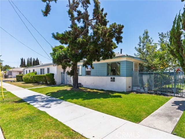Property photo for 4264 W Broadway, Hawthorne, CA