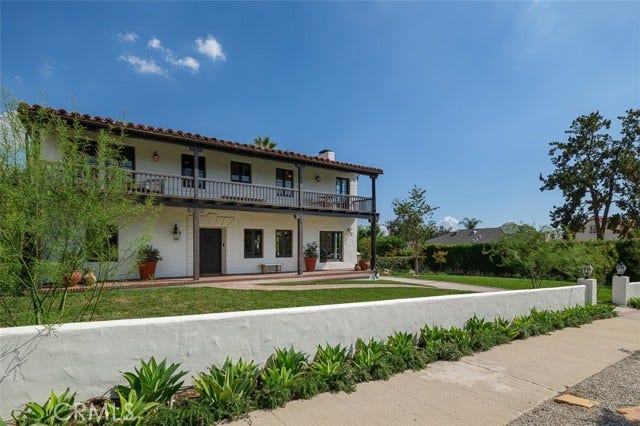 2098 Roosevelt, Altadena, CA 91001