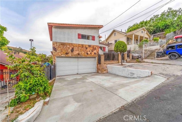 Property photo for 3680 Rolle, Los Angeles, CA