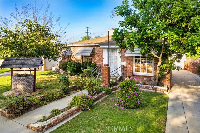 Property photo for 3266 Maine AVE, Long Beach, CA
