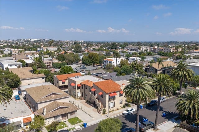 Property photo for 3121 E 5th ST, Long Beach, CA