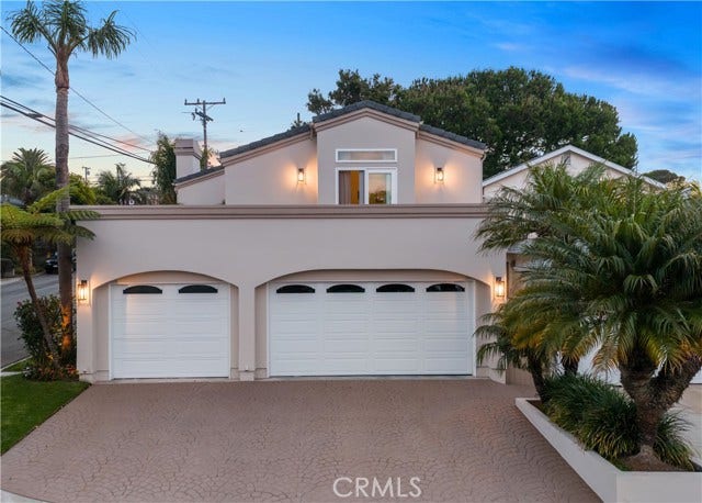 Property photo for 3501 Maple AVE, Manhattan Beach, CA