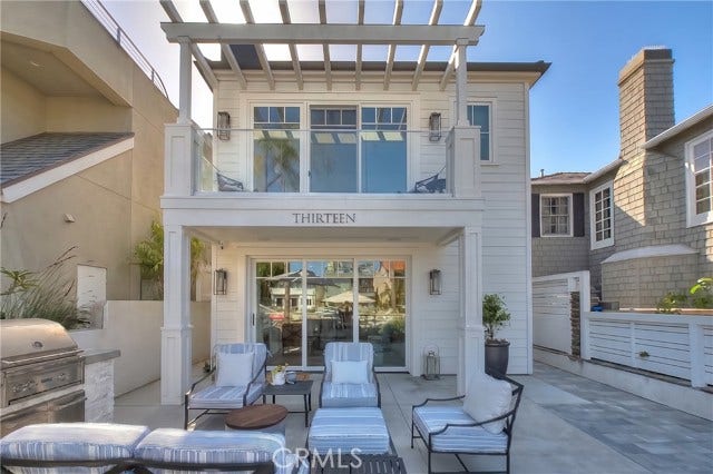 Property photo for 13 Rivo Alto Canal, Long Beach, CA