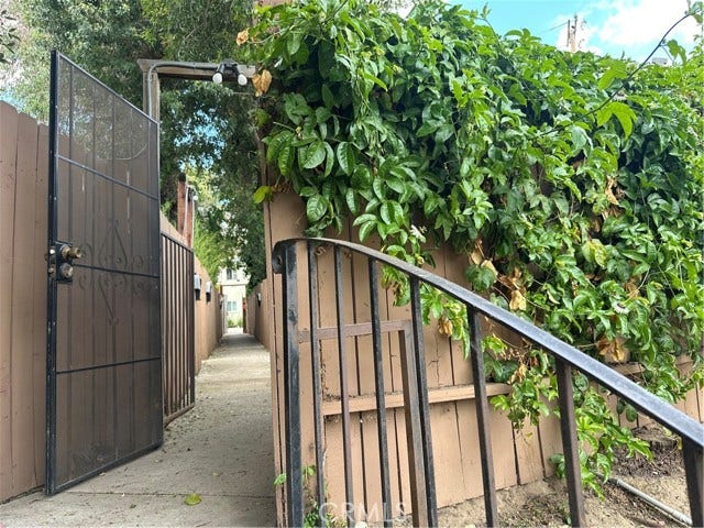 Property photo for 1250 E Huntington DR, #B & D, South Pasadena, CA
