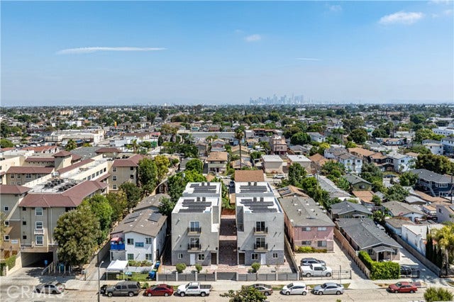 Property photo for 127 133 E 88th, Los Angeles, CA