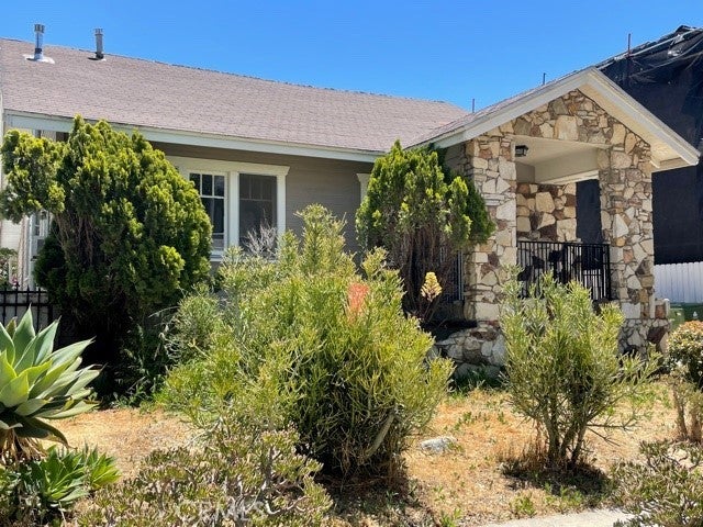 Property photo for 1518 S Burnside Avenue, Los Angeles, CA