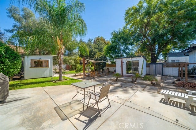 3327 N Crescent, San Bernardino, CA 92405 3327 N Crescent, San Bernardino, CA 92405