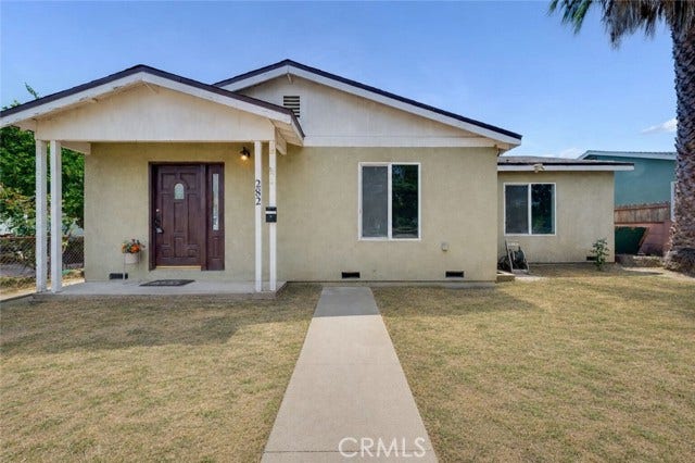 Property photo for 282 E Cummings, Long Beach, CA