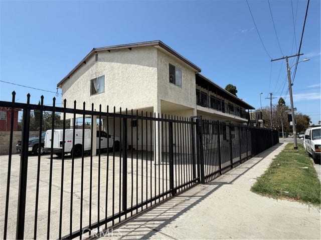 Property photo for 254 W 83rd ST, Los Angeles, CA