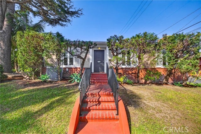 Property photo for 345 Park AVE, Long Beach, CA