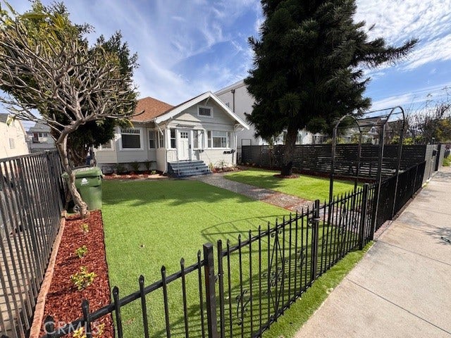 Property photo for 1334 S Berendo ST, Los Angeles, CA