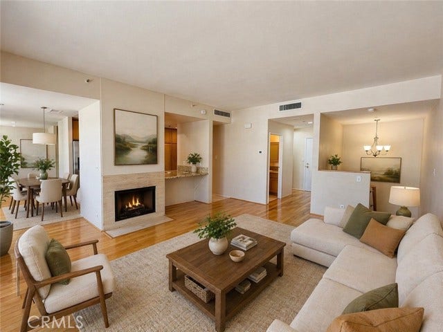 Property photo for 600 W 9th, #1508, Los Angeles, CA