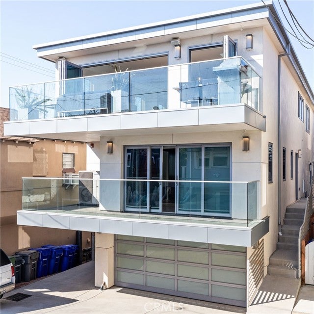 Property photo for 319 34th Place, Manhattan Beach, CA