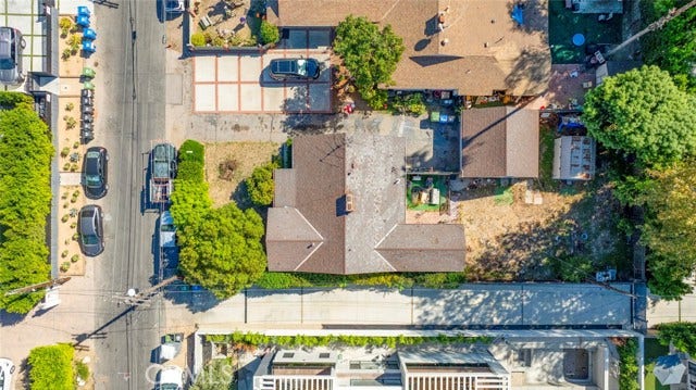 12922 Addison, Sherman Oaks, CA 91423 12922 Addison, Sherman Oaks, CA 91423