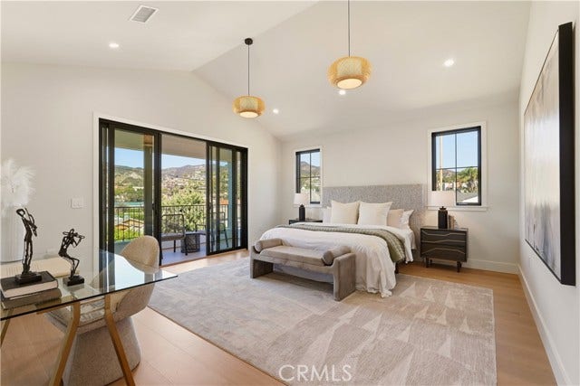 707 Wildomar ST, Pacific Palisades, CA 90272