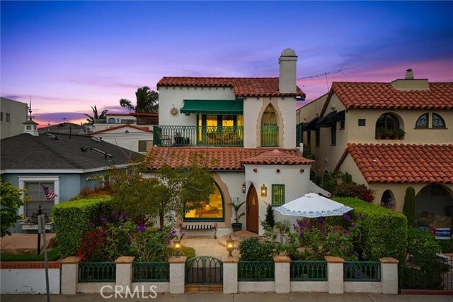 Property photo for 159 Claremont, Long Beach, CA