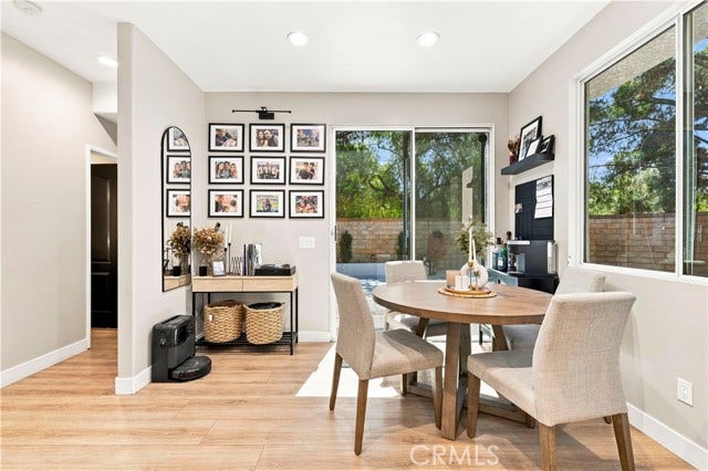 23800 Woodpark CT, Valencia, CA 91354