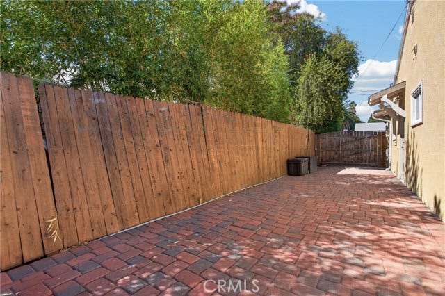 10572 Shoshone AVE, Granada Hills, CA 91344