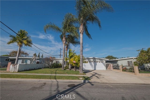 Property photo for 9515 Shade LN, Pico Rivera, CA